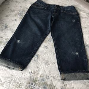 Eddie Bauer distressed boyfriend Capri jeans like new never worn size 6 petite